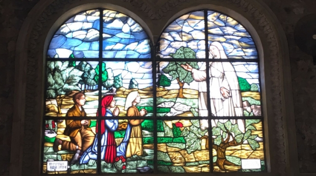 Vitral de Apariciones de Ftima