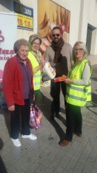 La Parroquia de Picanya recoge ms de 1500 kilos de comida para las familias sin recursos de la poblacin