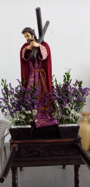 SANTA MISA Y PRIMER VA CRUCIS