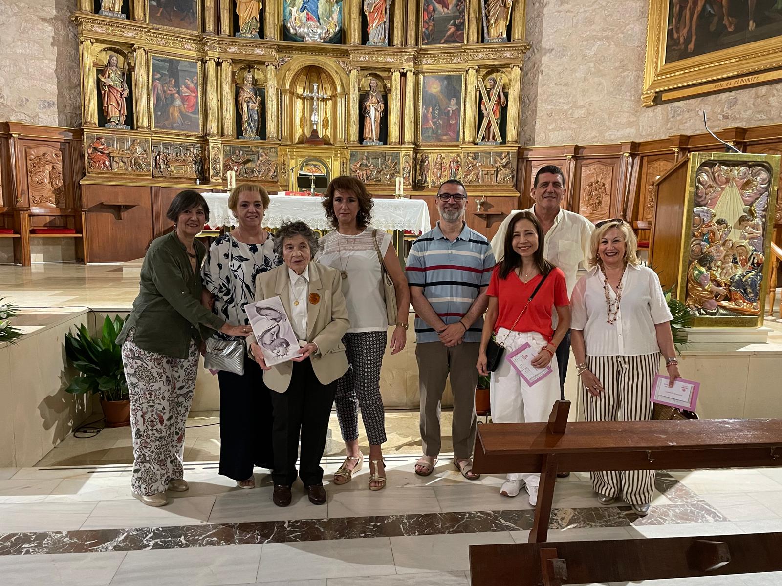 La parroquia reconoce la labor de Trini Asensio