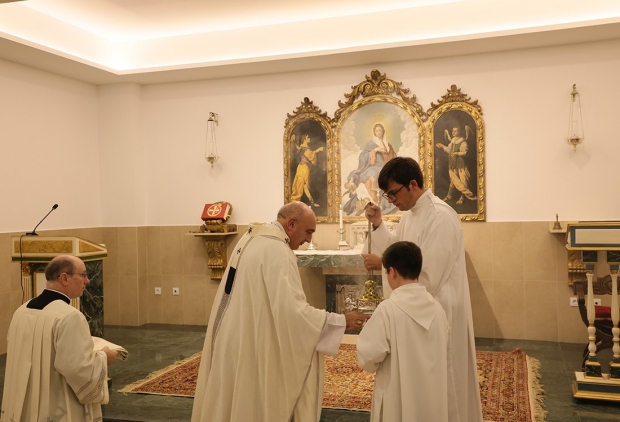 Consagraci�n y dedicaci�n de la nueva parroquia de Valterna (Paterna), presidida por el Arzobispo