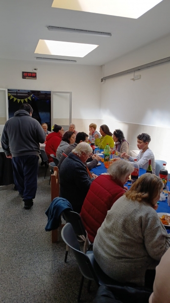 Almuerzo comunitario 