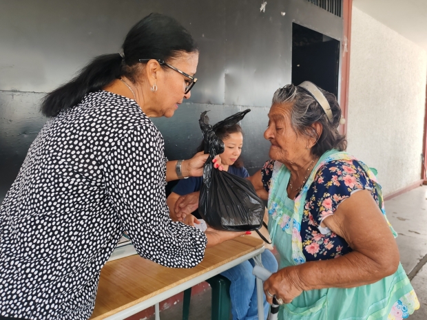 Entrega de v�veres, mayo 2026