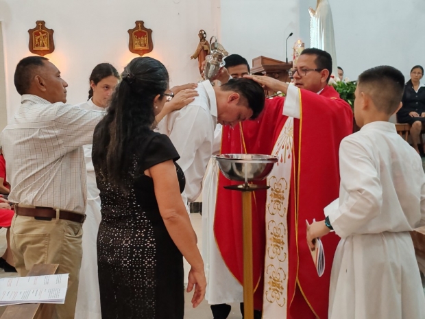 Una noche de gracia, palabra y renovación, Vigilia de Pentecostés 2026