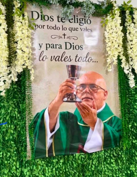 Naranjito celebra los 30 a�os de vida sacerdotal del P. Luis �Tony� Alicea Rivera