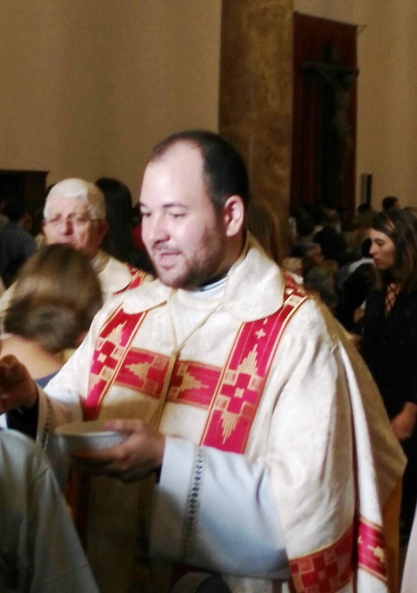 Tenemos nuevo di�cono