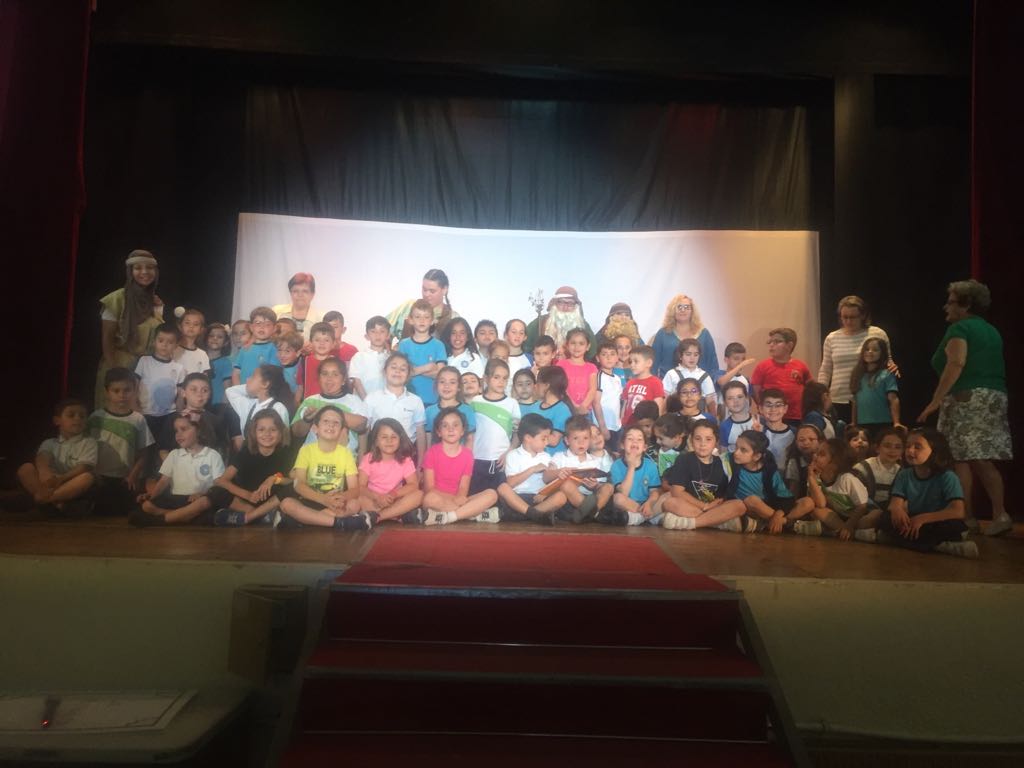 Fin de curso 1 de COMUNIN