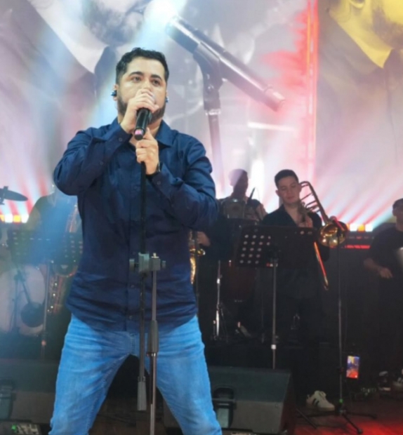 Pablo Cifuentes: �La m�sica como misi�n: evangelizar desde la fe y los j�venes�