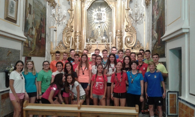 OBRINT CAM CAP AL CAMPAMENT
