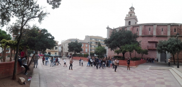 JUNIOR CAMINAR INICIA EL CURSO: JUEGOS Y MERIENDA