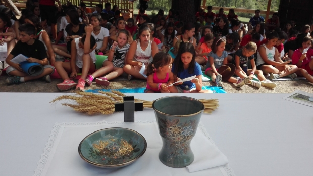 FIN DE SEMANA EN EL CAMPAMENTO JUNIOR CAMINAR