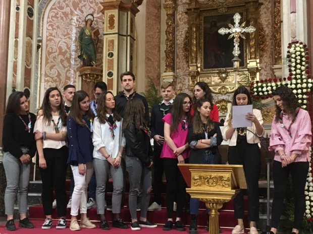 JUNIOR CAMINAR: ENTREGA DE LA PALABRA