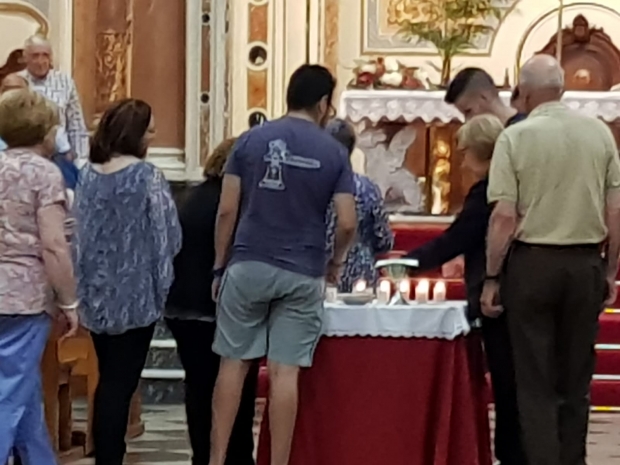 MINISTROS EXTRAORDINARIOS DE LA COMUNIN Y MISA DE FIN DE CURSO