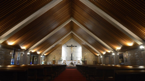Domingo 10 de mayo: 40 a�os Templo Parroquial