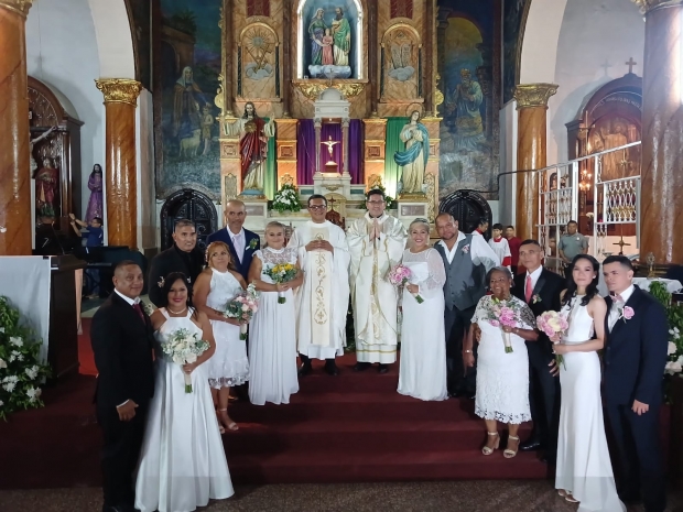 Unidos en el Amor de Dios: Celebracin de Matrimonios Comunitarios