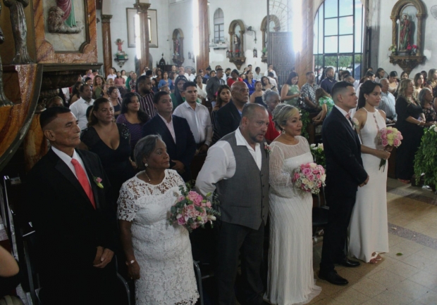 Unidos en el Amor de Dios: Celebracin de Matrimonios Comunitarios