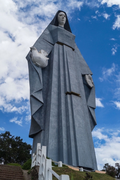 Flores a Mara  Da 18 de mayo  Advocacin mariana del da: Nuestra Seora de la Paz