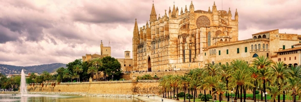 En Palma, misa por las victimas del coronavirus