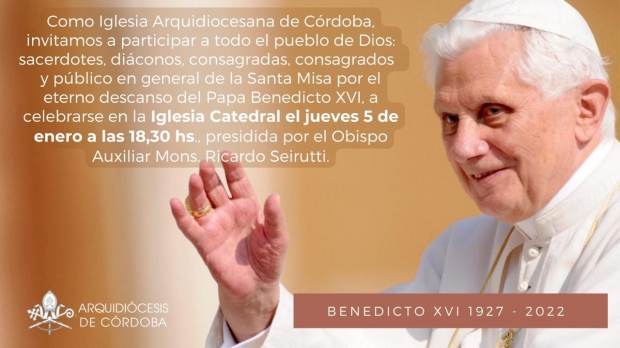 MISA POR BENEDICTO XVI