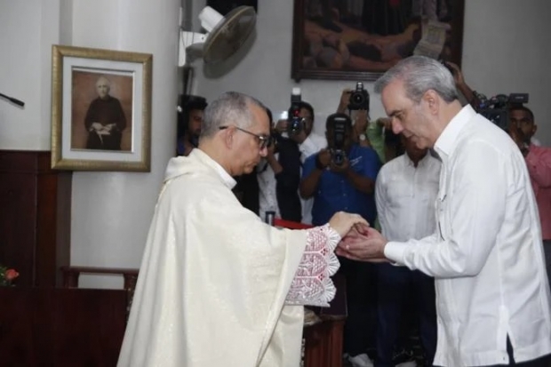 Hctor Rodrguez le expresa a Abinader que Loma Miranda an no se ha declarado parque nacional