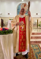 Mons. Benito ngeles y P. Domingo Legua: dos discipulos de Jess, que han dedicado sus vidas al servicio de la Iglesia
