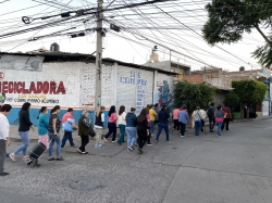 Rosarios de la Aurora al SAGRADO CORAZN 