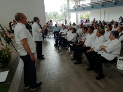 Entrega de Diplomas en la ESCUELA DE FORMACIN DE AGENTES LAICOS