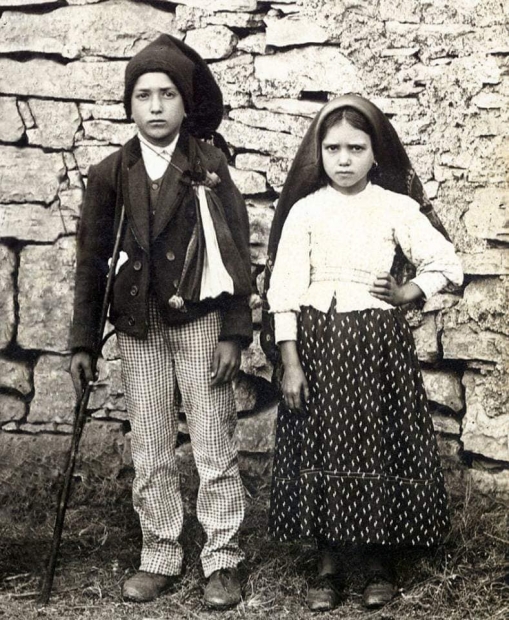 Hoy celebramos a los videntes de Fatima los ni�os Francisco y Jacinta 