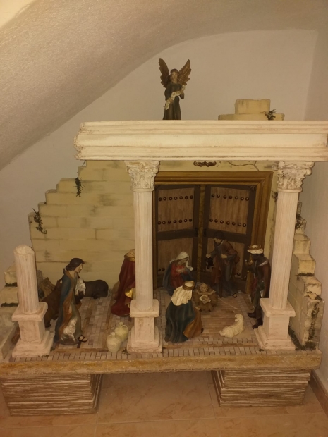 Nacimientos y belenes IV