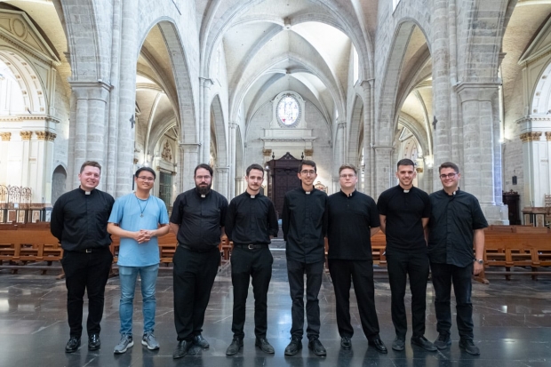 ORDENACI SEMINARISTA BORJA MIC